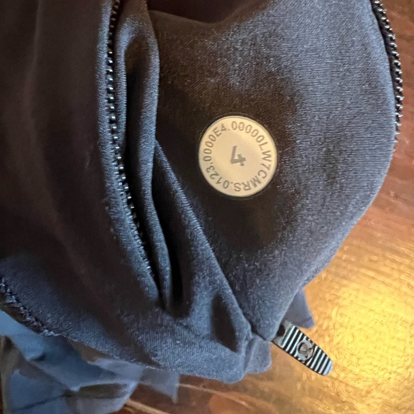 Lululemon Track that high rise shorts size 4 
5” length - Picture 5 of 5